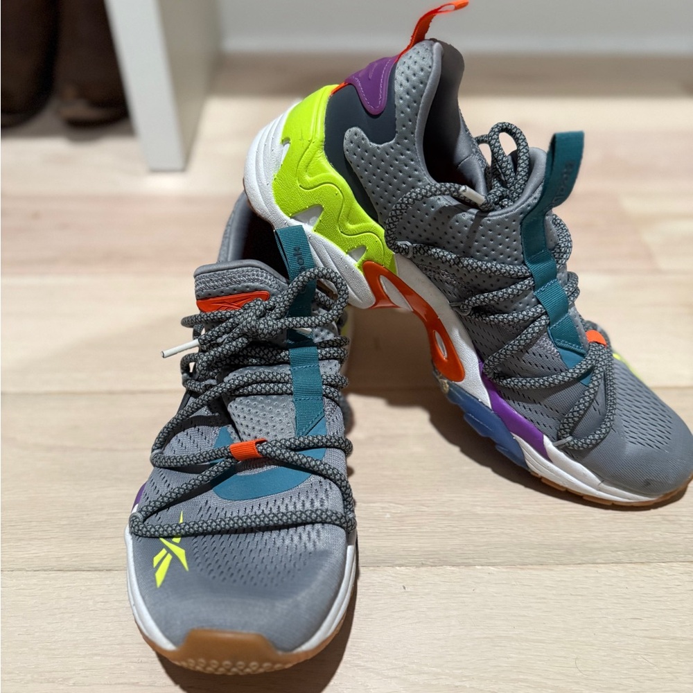 Reebok Mens Gray and Multicolor Sneakers